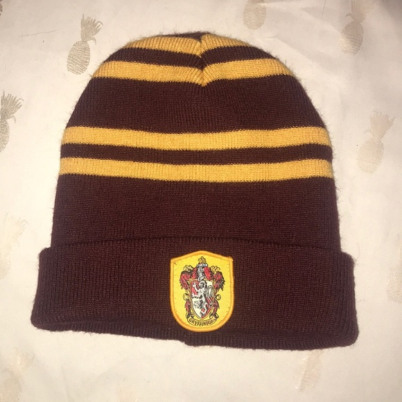 Warner Bros. Accessories - Harry Potter Gryffindor Beanie